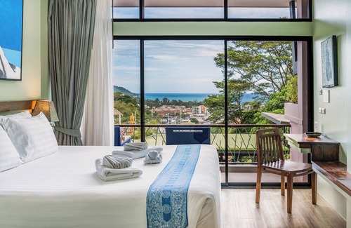 Karon Hotel | CC's Hideaway