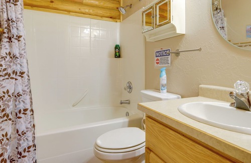 Cedar City Cabin | Cedar City Cabin w/ Wraparound Porch & 2 Grills!