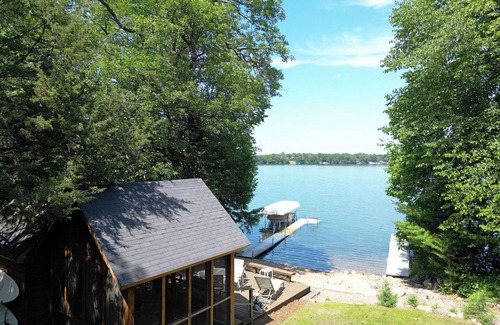 Annandale House | Cedar Point on Bass Lake - 5 Bedroom Home