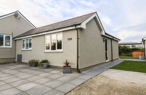 Holyhead Cottage | Cedars