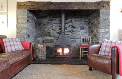 Betws-Y-Coed House | Cefn Bach