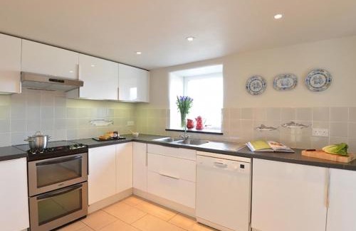 Porthmadog House | Cefn Isaf