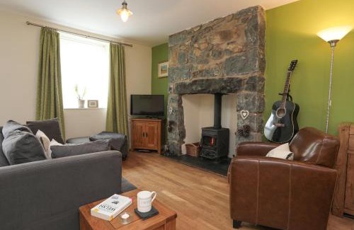 Llanystumdwy House | Celynfa