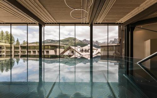 Santa Cristina Val Gardena Hotel | Cendevaves Alpine Silence
