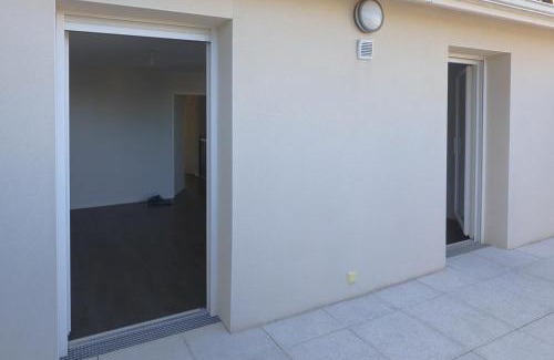 Floirac Apartment | Cenon plein ciel