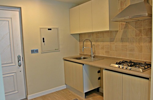 Blue Area Apartment | Centaurus Suites