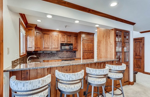 Beaver Creek Apartment | Centennial Condo Unit 27