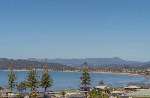 Whitianga House | Centennial Seascape - Whitianga Holiday Home