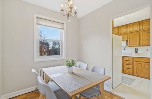 Radnor - Fort Myer Heights Apartment | Central 1BR Apt - mins to metro & DC