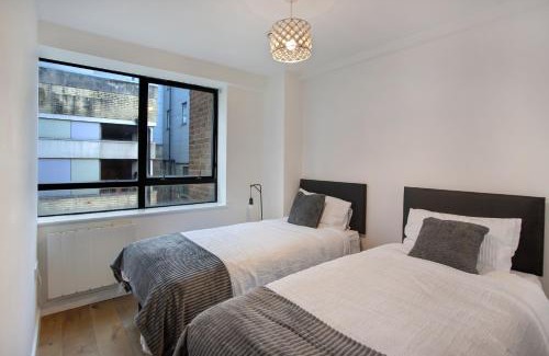 Fairfield Apartment | Central 2-Bed Apartment in Croydon that sleep 4!