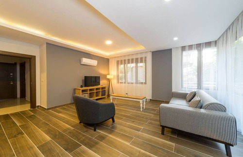 Muratpasa Apartment | Central and Modern Flat in Muratpasa, Antalya