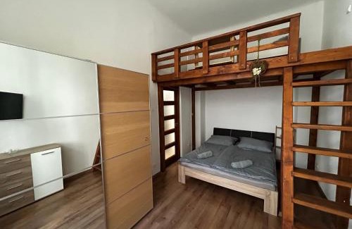 Gyor Apartment | Central Apartment