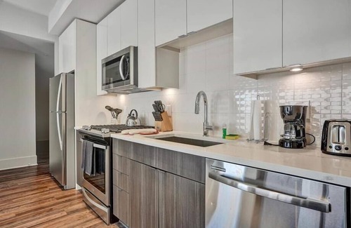 Garden Hills Apartment | Central ATL 1BR | Walk to Buckhead Village | Peachtree