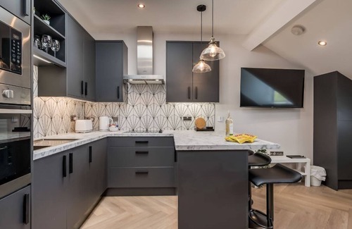Belfast City Centre Apartment | Central Belfast Apartments: University Street