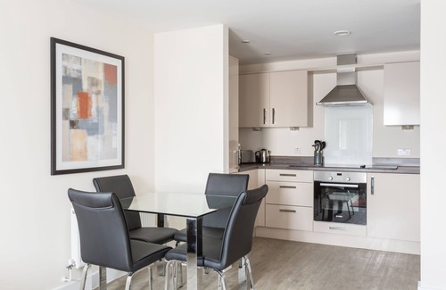 Newbury Apartment | Central Gate Apartments by House of Fisher