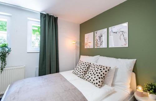 Debrecen Apartment | Central - Green - Stylish - Quiet Sleep