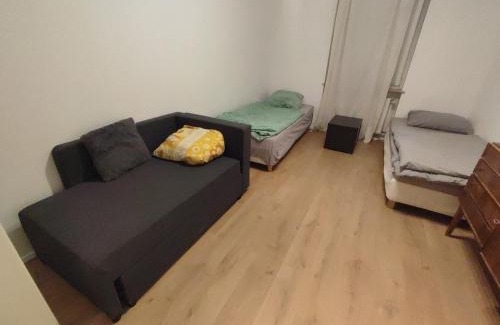 Kelkheim Apartment | Central Kelkheim apartment near station
