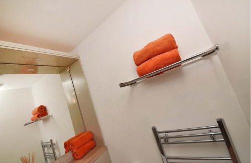 Knutsford Apartment | Central Knutsford Apartment