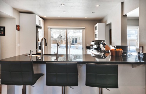 Park Meadows House | CENTRAL LOCATION: Beautiful Four Bedroom 3.5 Bath Home
