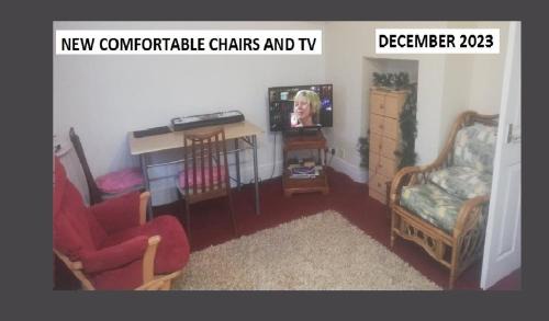 New Forest District Apartment | Central Location shops & beach