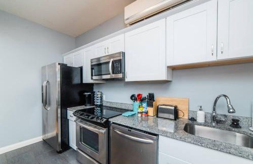 Allegheny-West Apartment | Central Location Suite - Walkable Entertainment