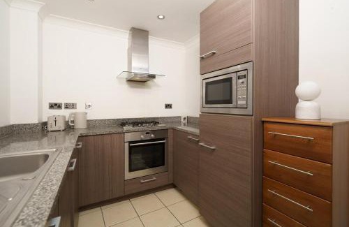 Spitalfields Apartment | Central London 2BR 4 Min Walk to Liverpool St
