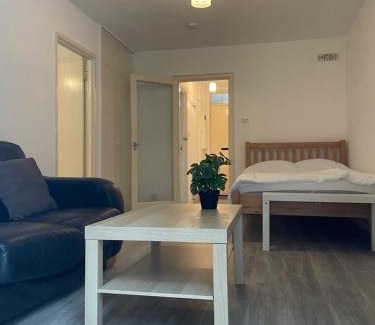 Chaucer Apartment | Central London Serviced Apartment near Borough station SE1