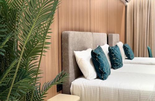 Petrovac Apartment | Central Lux