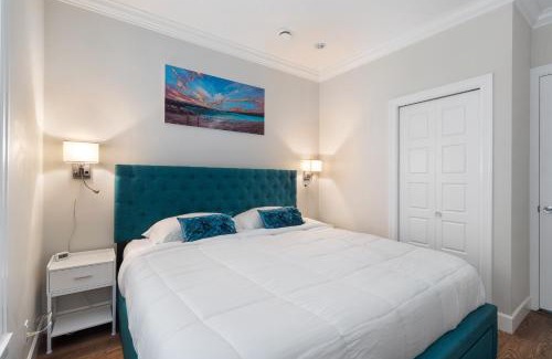 Vancouver South House | Central Main Street Home Minutes from QE Park