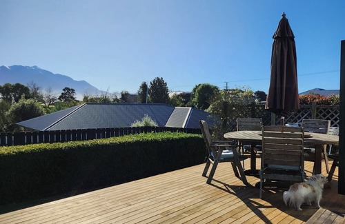 Kaikoura House | Central | Mountain Views | Spa