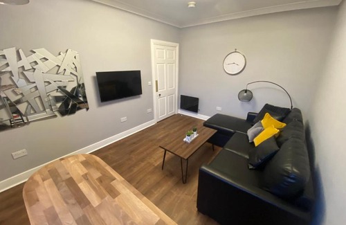 Drymen Apartment | Central One Bedroom Flat in Drymen