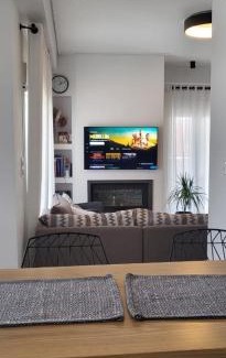 Volos City Centre Apartment | Central Park Apartment