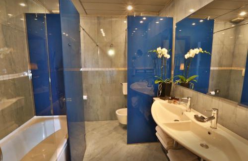 Old Town Hotel | Central Park Hotel Modena
