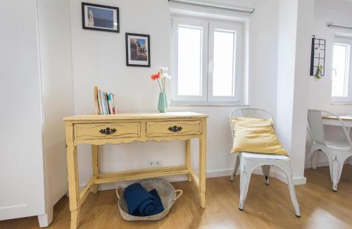 Alfama Apartment | Central&Quiet Studio in Graça