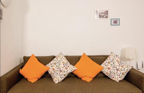 La Roqueta Apartment | Central Station. Free Wifi & Terrace