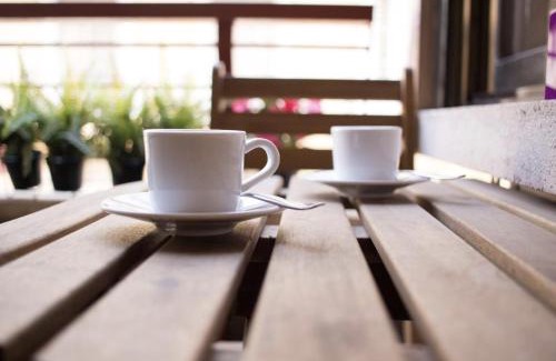 La Roqueta Apartment | Central Station. Free Wifi & Terrace