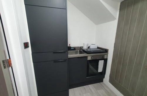 Tooting Apartment | Central Studio Apartment London 1