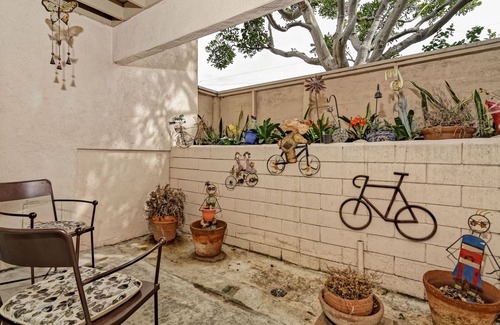 Clairemont Mesa Condo | Central to Everything San Diego! 2 bd, 2 ba Condo