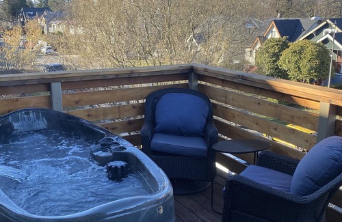 Riley Park-Little Mountain House | Centrally Located 4 bedroom Character Home