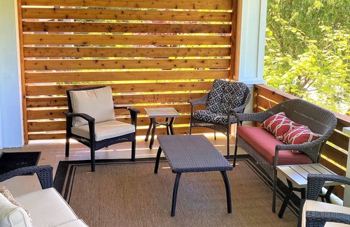 Riley Park-Little Mountain House | Centrally Located 4 bedroom Character Home