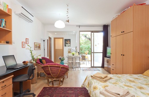 Haifa House | Centrally located ,detached house