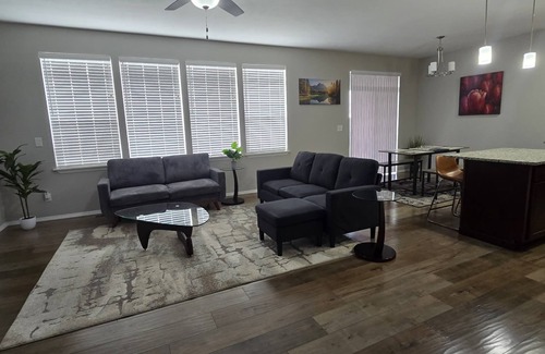 Spokane House | Centrally located Grand Bedroom for you to experience home away from home.