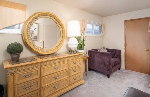 Hilltop House | Centrally Located Ranch Retreat