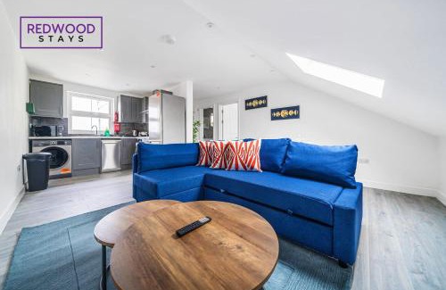 Rushmoor District Apartment | Centrally Located Serviced Apartments in Aldershot Town Centre, Free WiFi By Redwood Stays