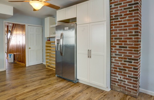 Lambertville House | Centrally Located New Jersey Home w/Private Yard