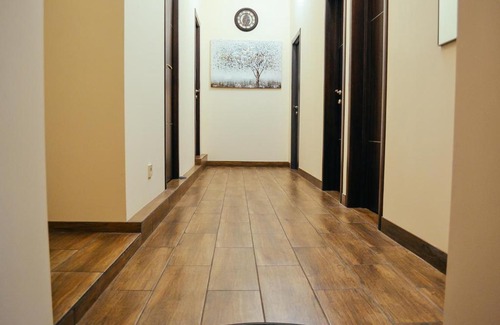 Besarabka Hotel | CentrRoomKiev
