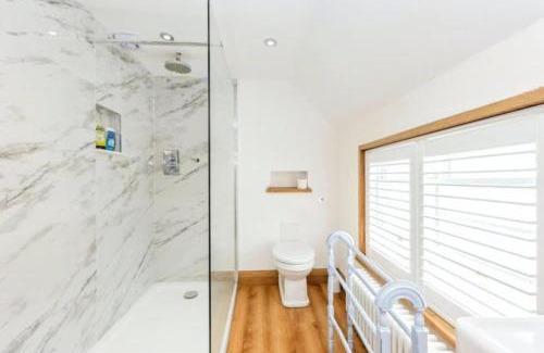Huntingdon House | Ceres Cottage Huntingdon