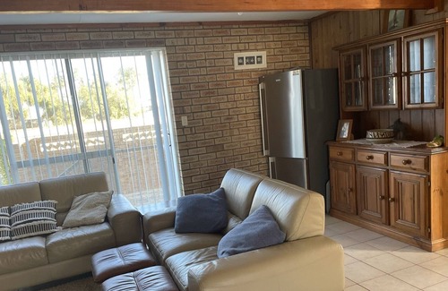 Cervantes House | Cervantes Hide Away - 10 min walk to beach