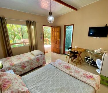 Piraquara House | Chácara Flor de Iris