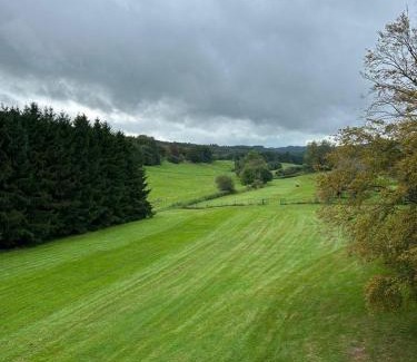 Daverdisse Bed & Breakfast | Château de Porcheresse